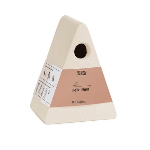 Singing Friend - Hello Nina - Handgemaakt Keramisch Vogelnestkastje - Verkrijgbaar in Beige of Grijs - Avoid Singing Friend - Hello Nina - Handgemaakt Keramisch Vogelnestkastje - Verkrijgbaar in Beige of Grijs - Avoid